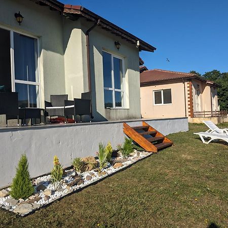 Villa Emine Banya  Εξωτερικό φωτογραφία