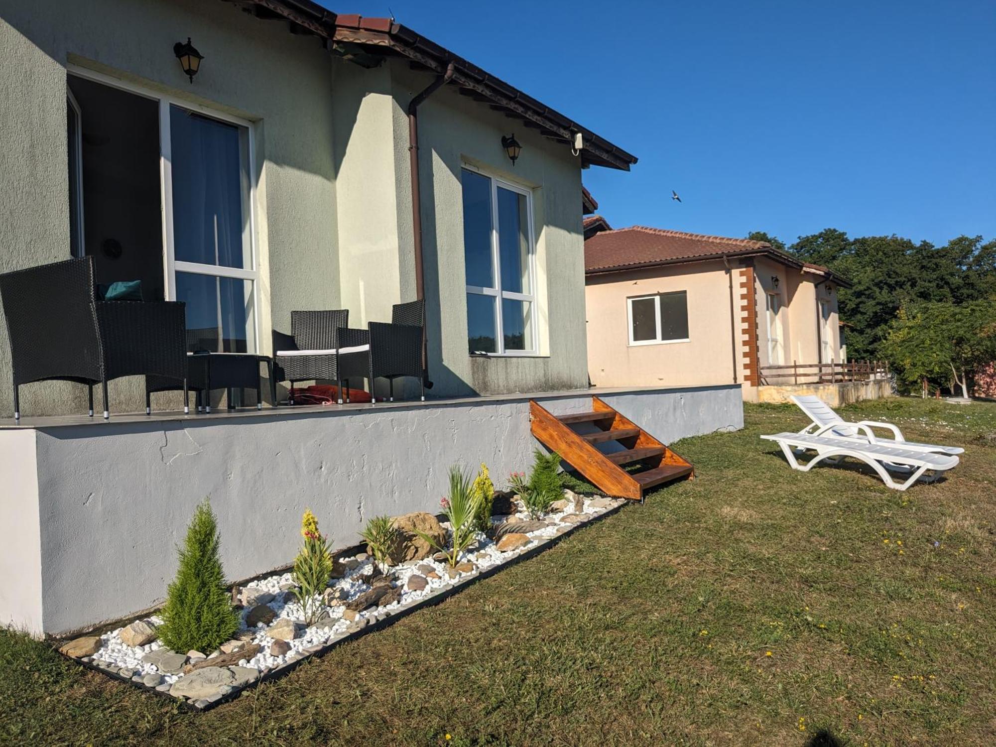 Villa Emine Banya  Εξωτερικό φωτογραφία
